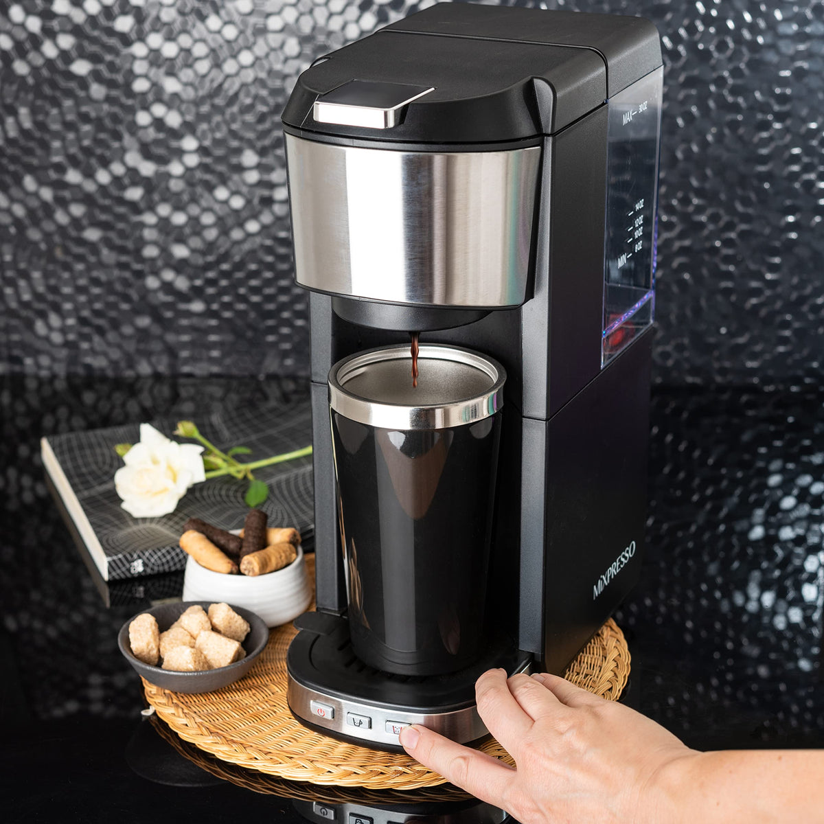Single Serve Coffee Maker with 14oz Travel Mug U489242